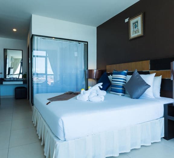 JUNIOR SUITE Номера