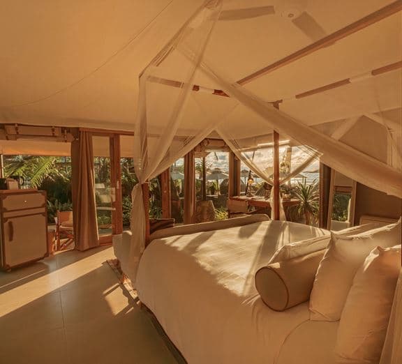 Beach Tent Номера