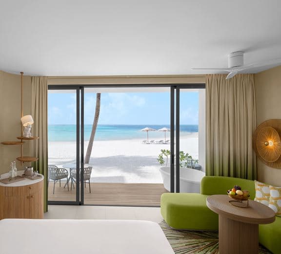 BEACHFRONT ROOM OPEN-AIR BATH Номера