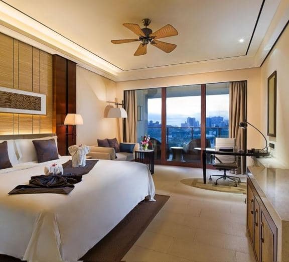 CROWNE PLAZA RIVER VIEW ROOM Номера