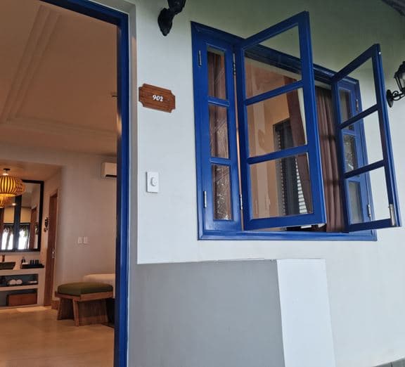 DELUXE BEACHFRONT Номера