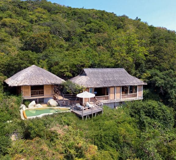HILL TOP POOL VILLA Номера