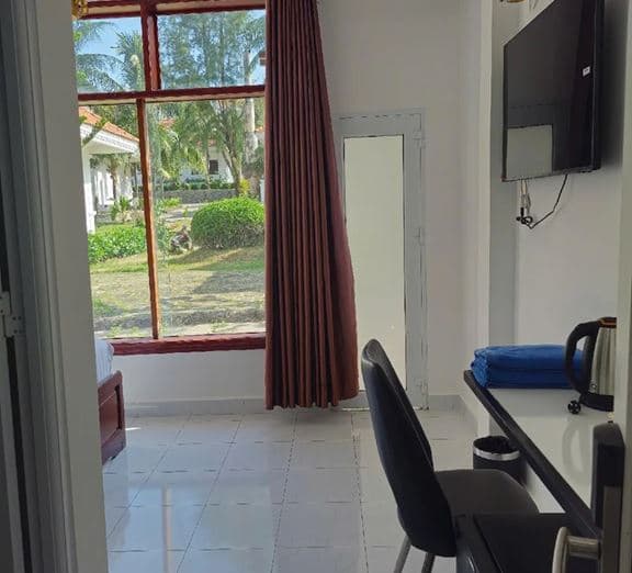 STANDARD TRIPLE GARDEN VIEW WITH WINDOW Номера