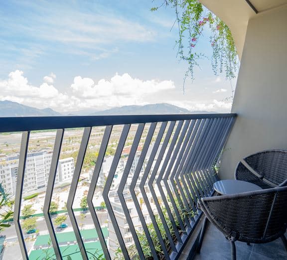 SIGNATURE TROPICAL WITH BALCONY (NO EXTRA BED) Номера
