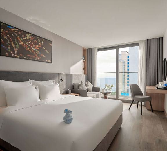 PREMIER SEA VIEW WITH BALCONY (NO EXTRA BED) Номера
