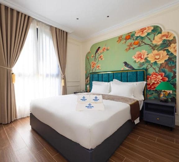 SUPERIOR QUEEN WITH FOREST VIEW (NO EXTRA BED) Номера