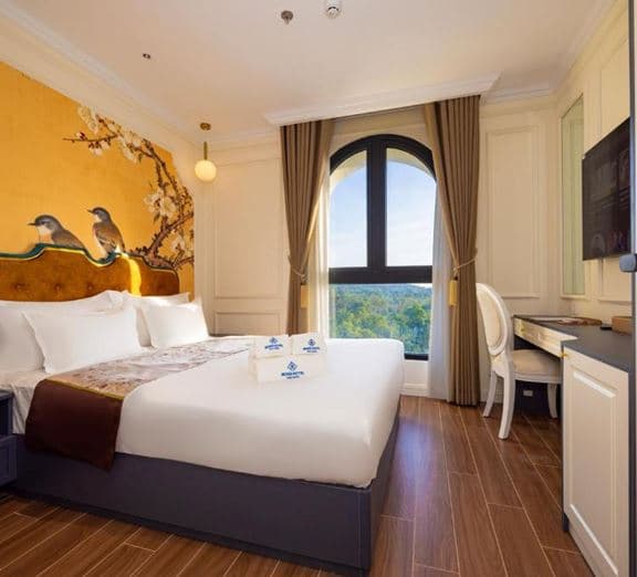 DELUXE QUEEN WITH FOREST VIEW Номера