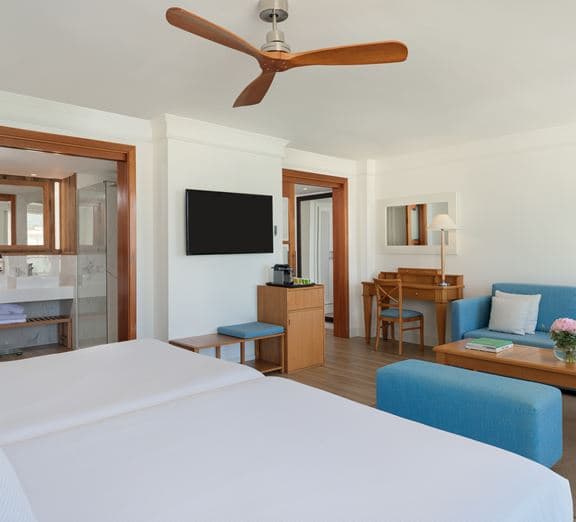 JUNIOR SUITE Номера