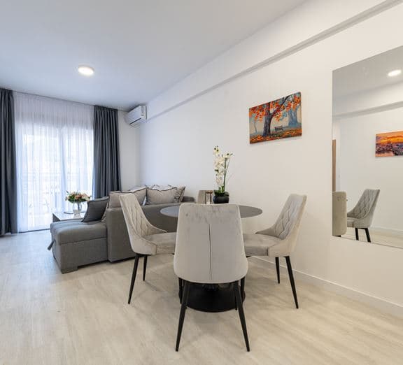 TWO BEDROOM APARTMENT Номера