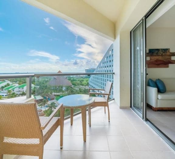 PREMIUM OCEAN VIEW WITH BALCONY Номера