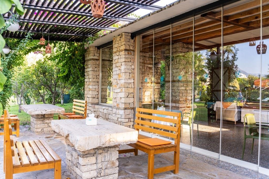 restaurants-snack-restaurant