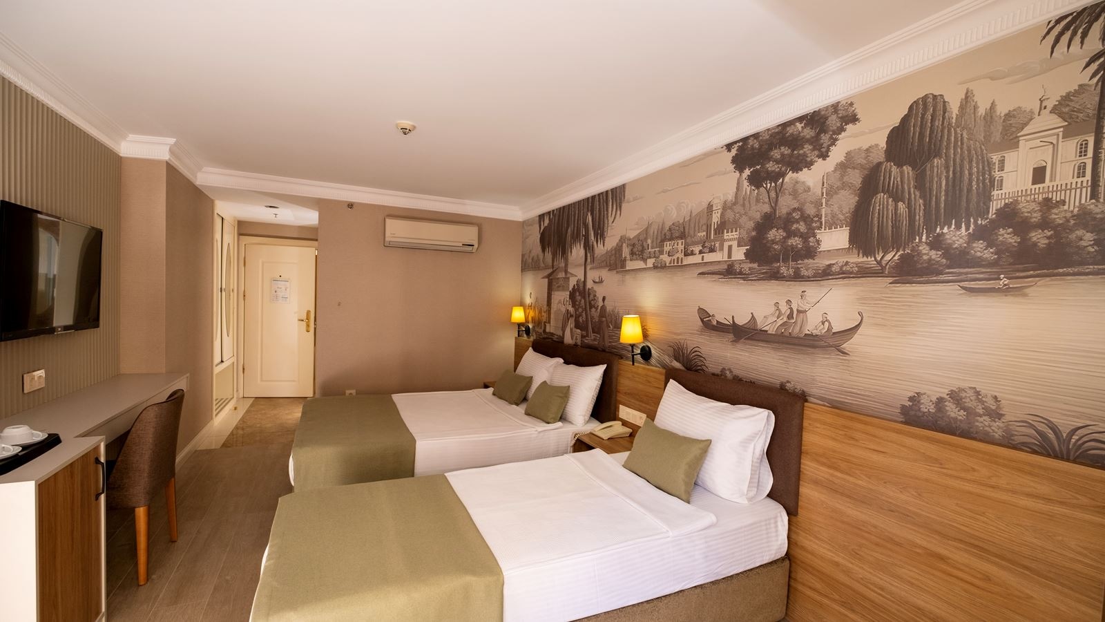 rooms-standard-room-side-sea-view