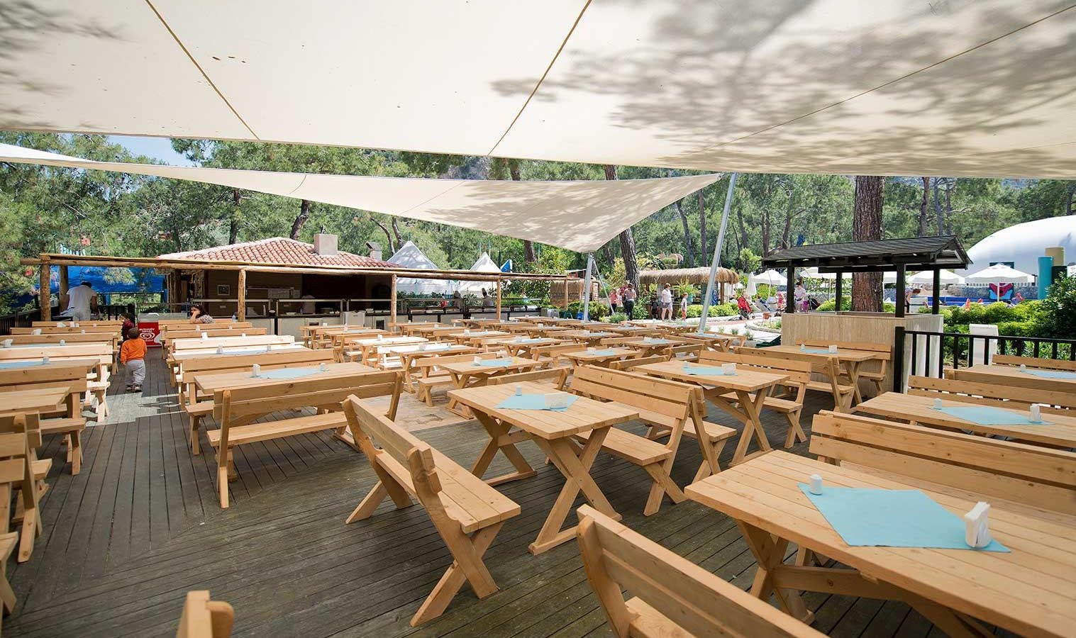 restaurants-aquapark-restaurant