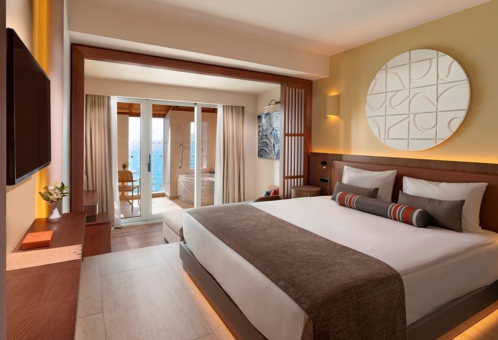 rooms-deluxe-standart-sea-view-with-jacuzzi-type-3ad