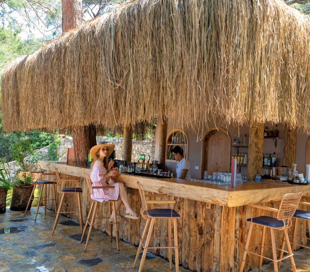 bars-trebanna-beach-bar