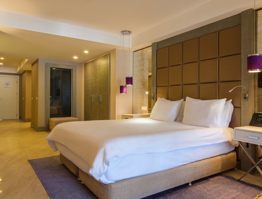 rooms-classic-room-mountain-view