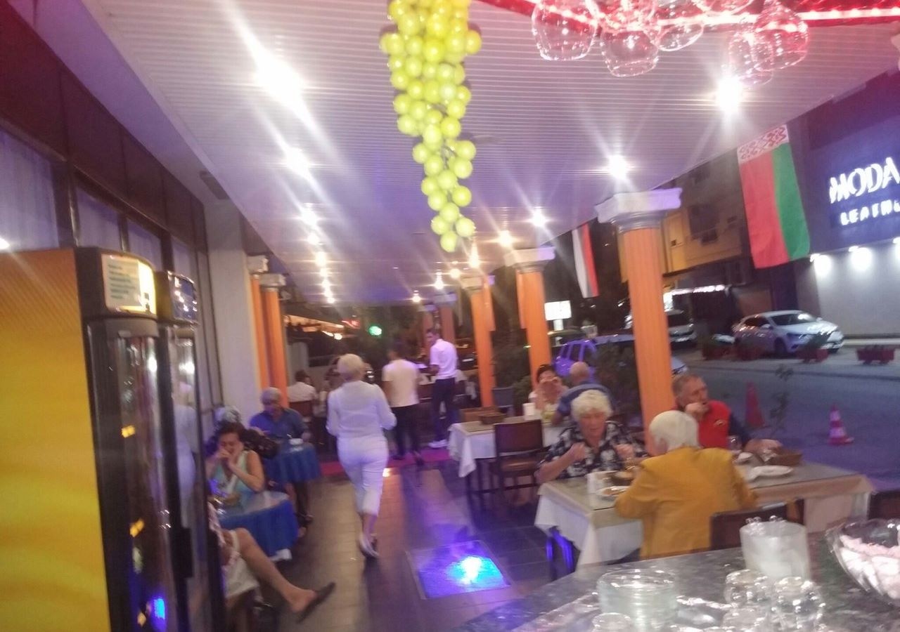 restaurants-kleopatra-sahara