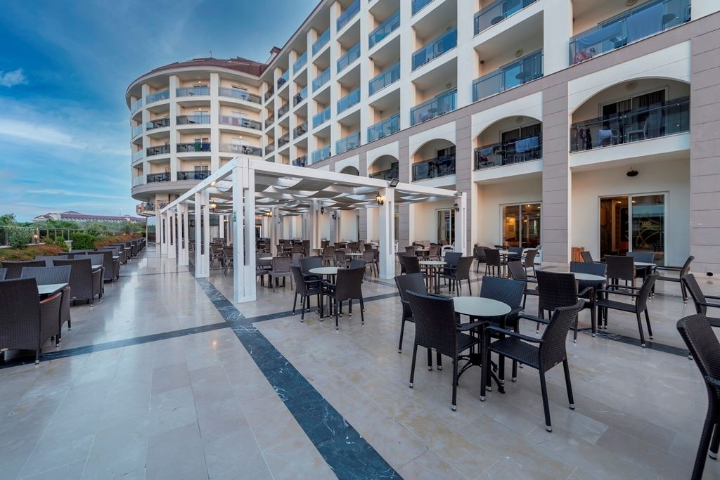 bars-pool-bistro-bar