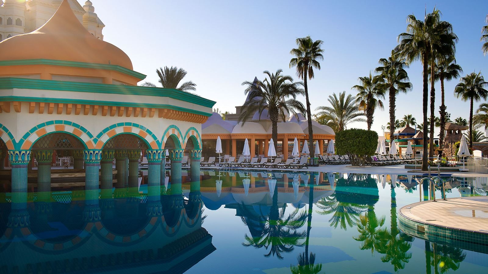 restaurants-lia-snack-restaurant