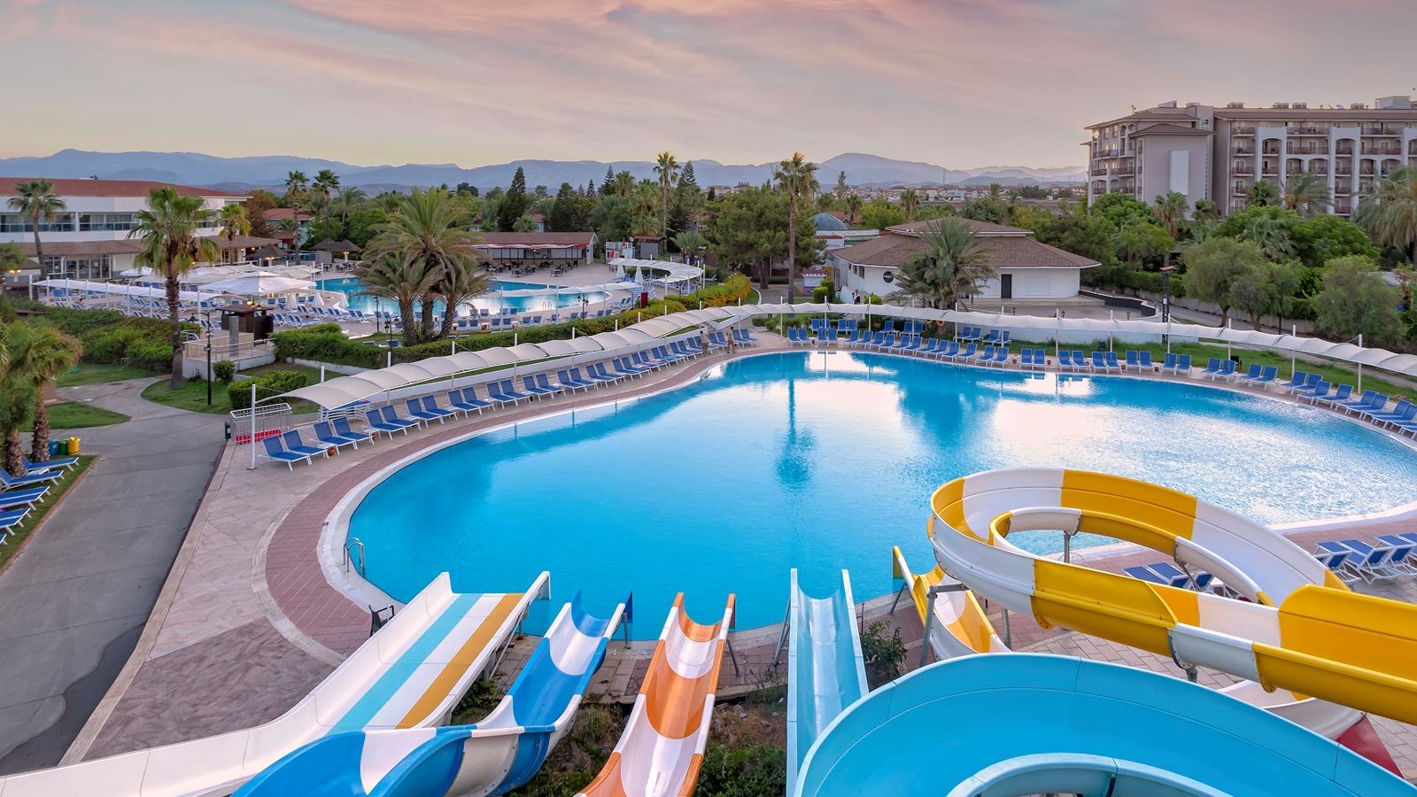 water-park-water-park