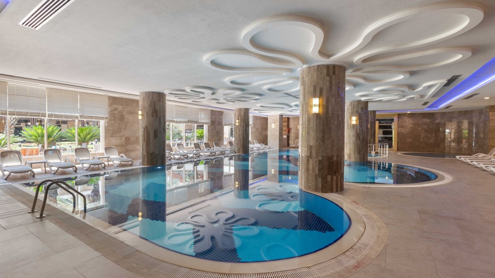 pools-indoor-pool