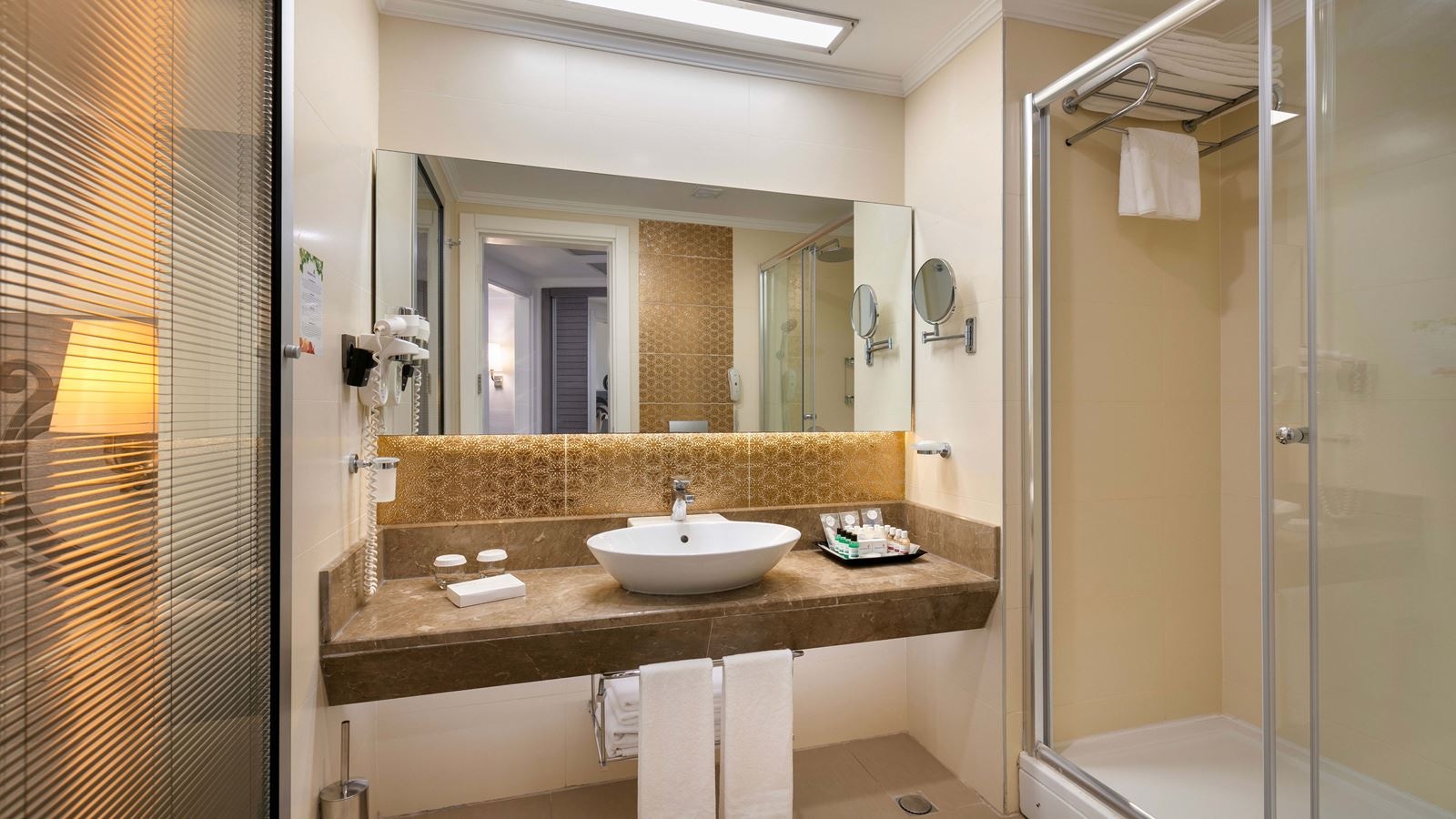 rooms-standart-room-side-sea-view-with-balcony