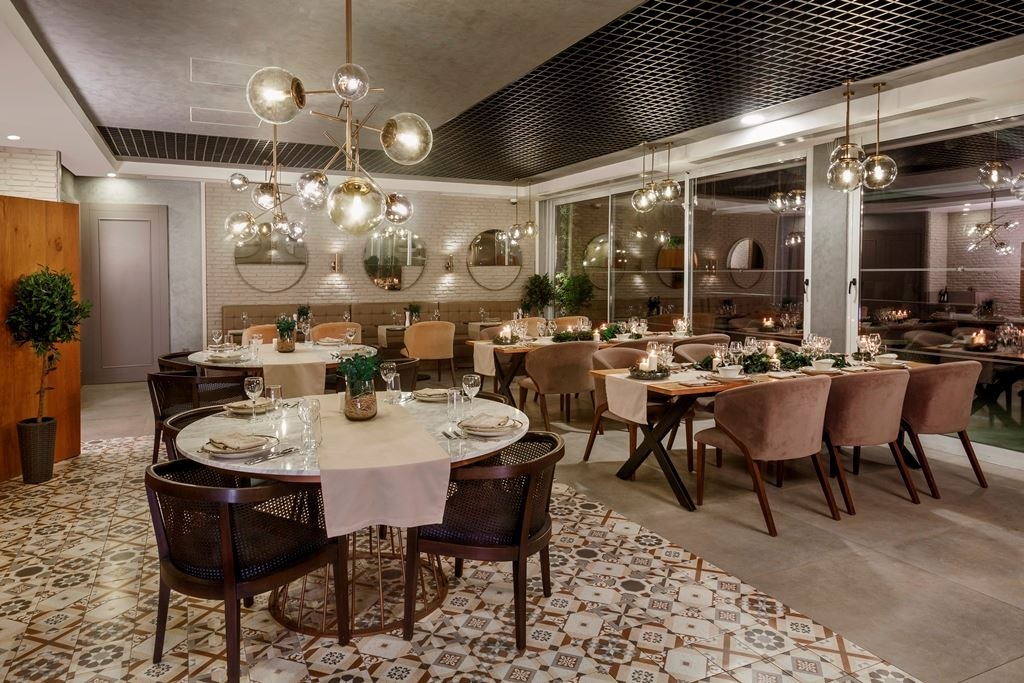 restaurants-bona-fides-steak-house-ala-carte-restaurant