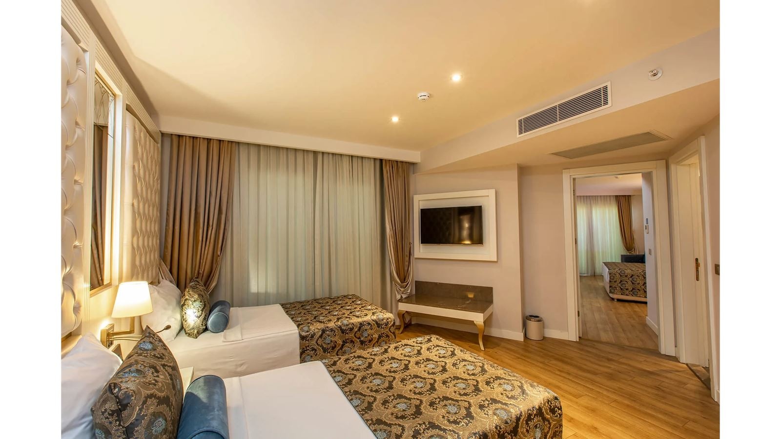 rooms-family-room-typeb