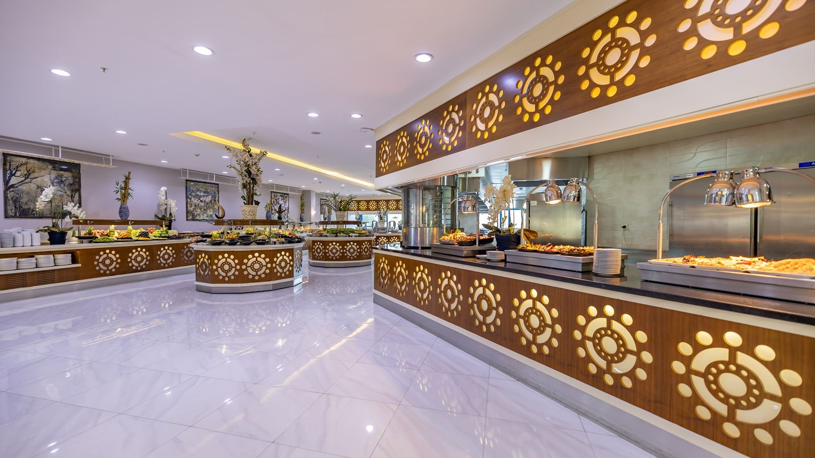 restaurants-deep-blue-restaurant