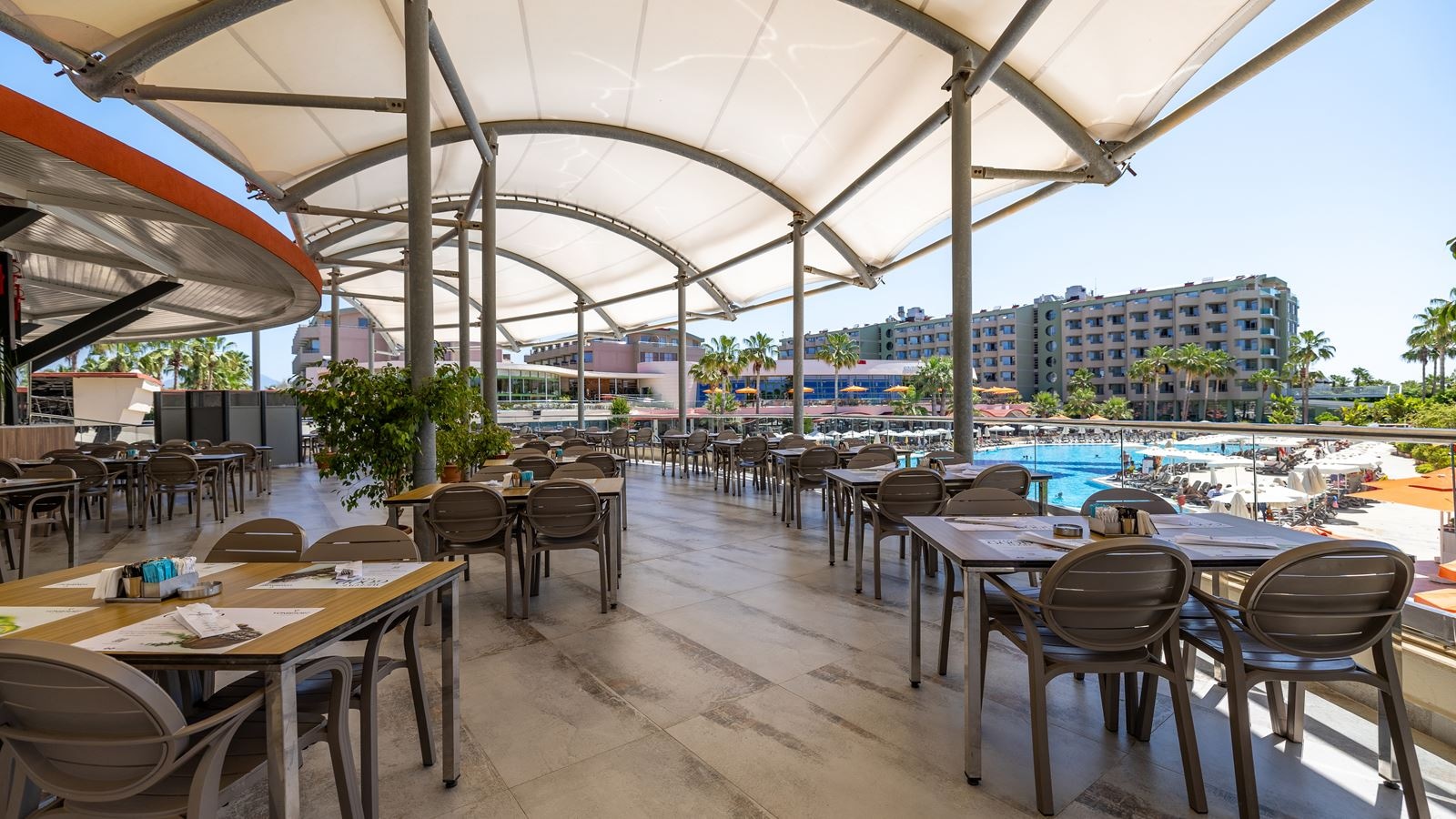 restaurants-cydonia-food-corner