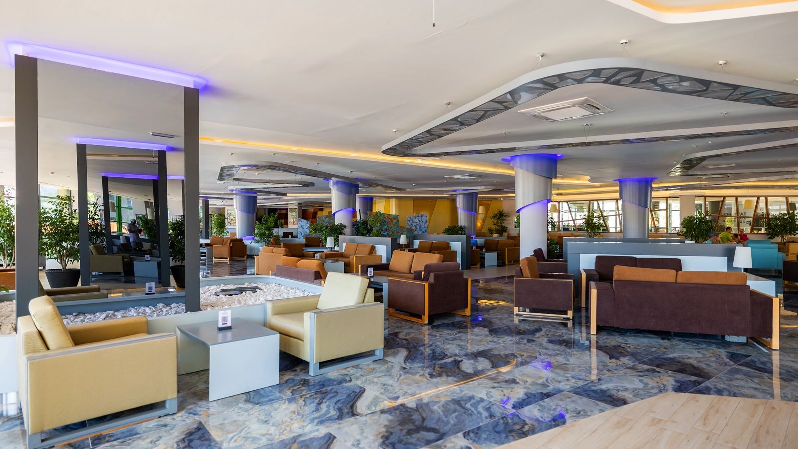 bars-taurids-lobby-bar