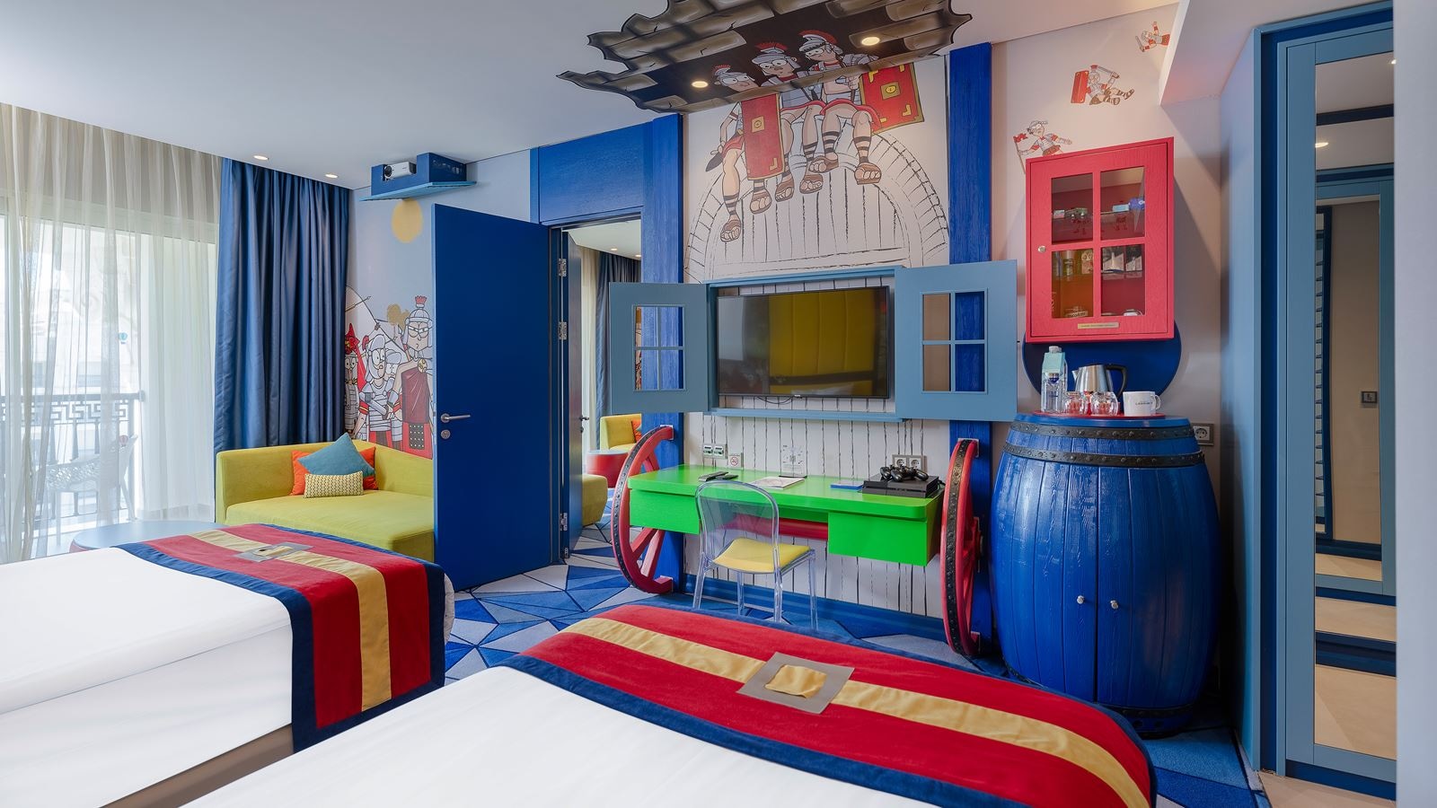 rooms-deluxe-connected-room