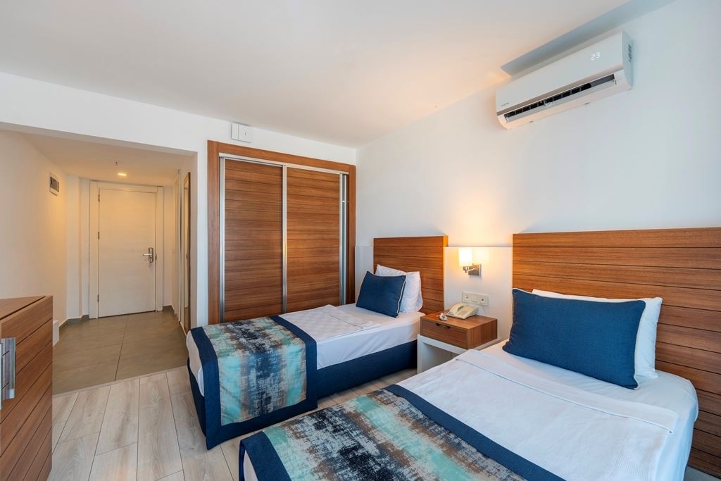 rooms-annex-standard-room