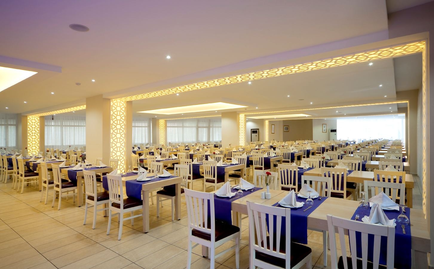 restaurants-main-restaurant