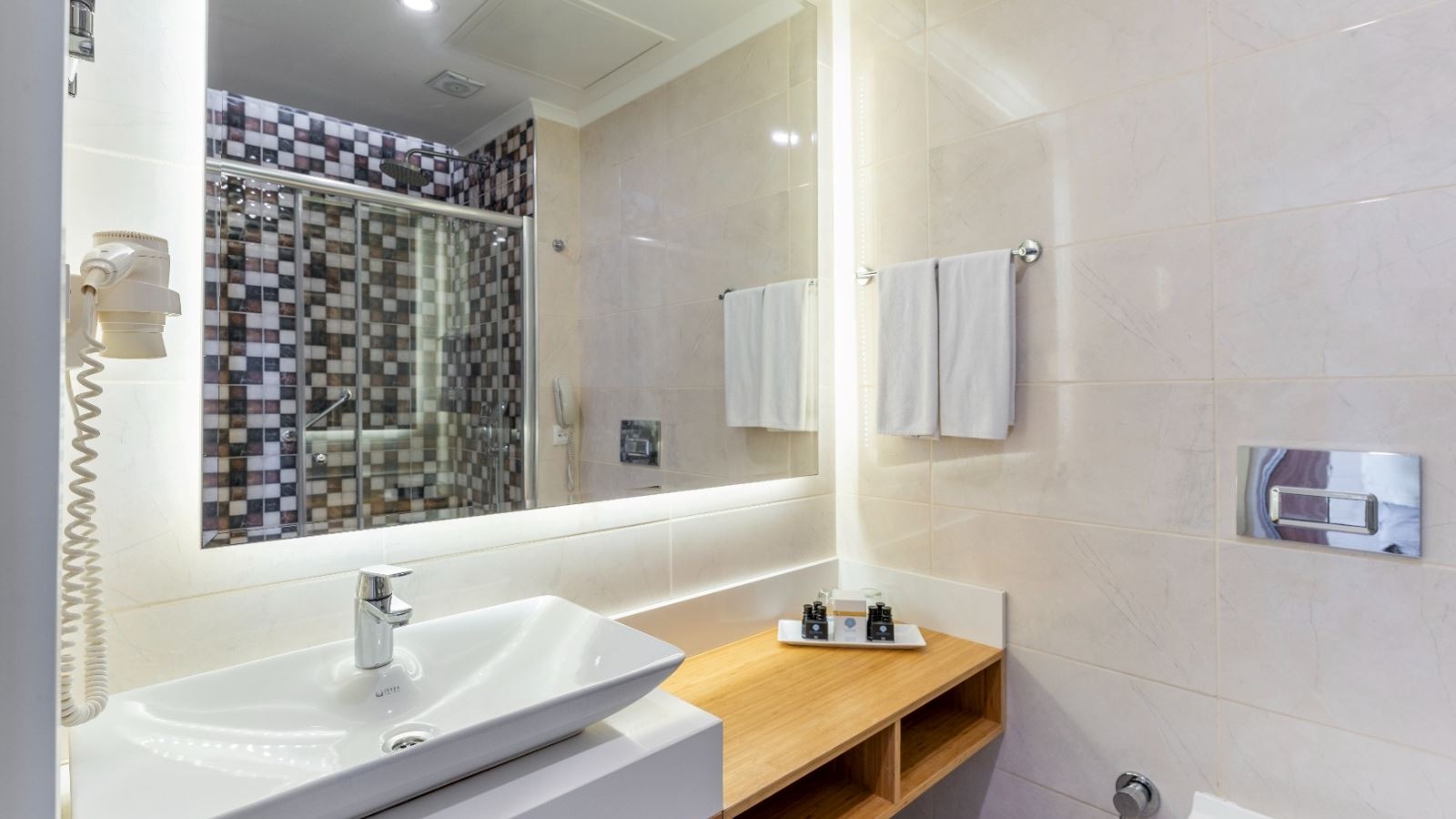 rooms-standart-room-land-view---main-building-annex-building-b-block