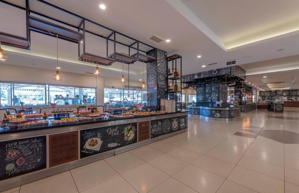 restaurants-main-restaurant