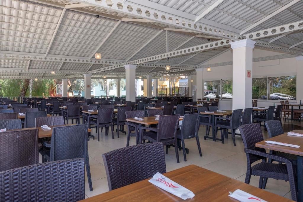 restaurants-snack-bar