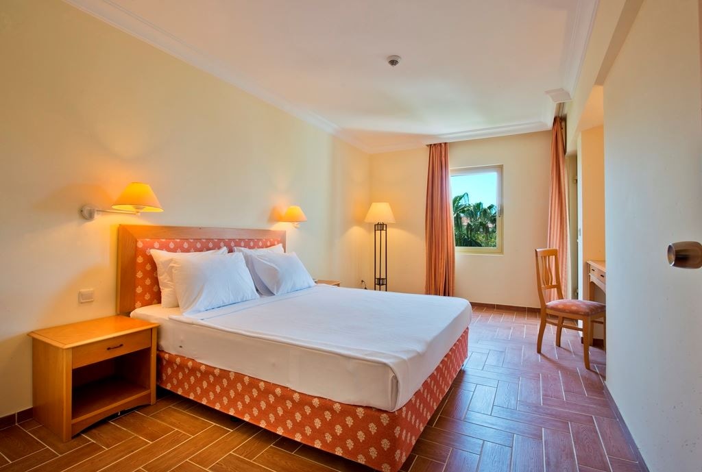 rooms-standard-large-room