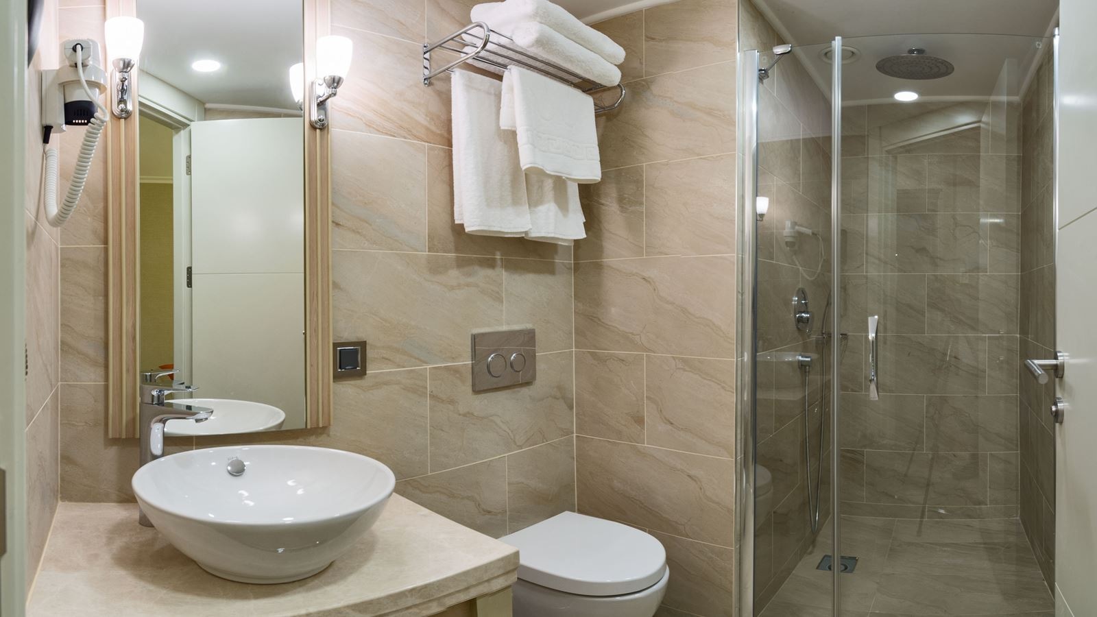 rooms-family-room-standard