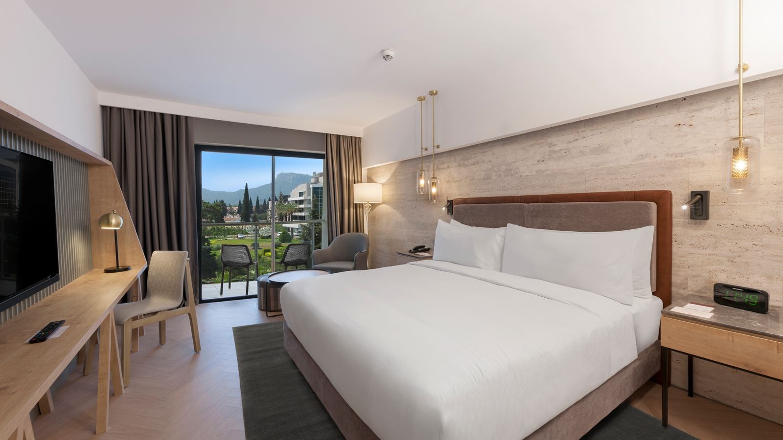 rooms-october-fest-room