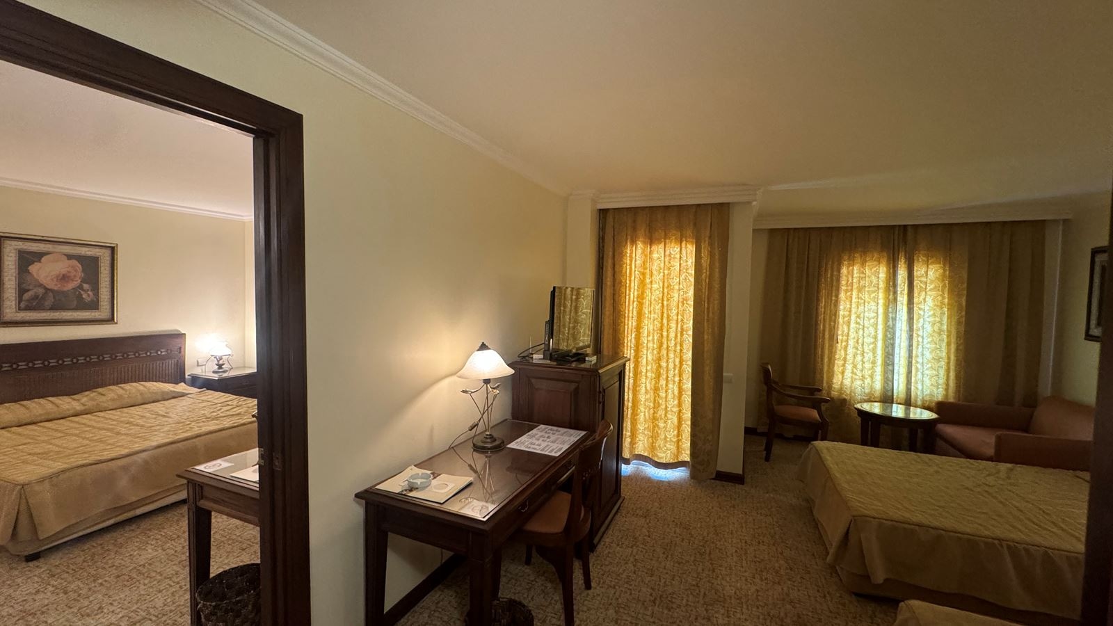 rooms-hotel-family-room
