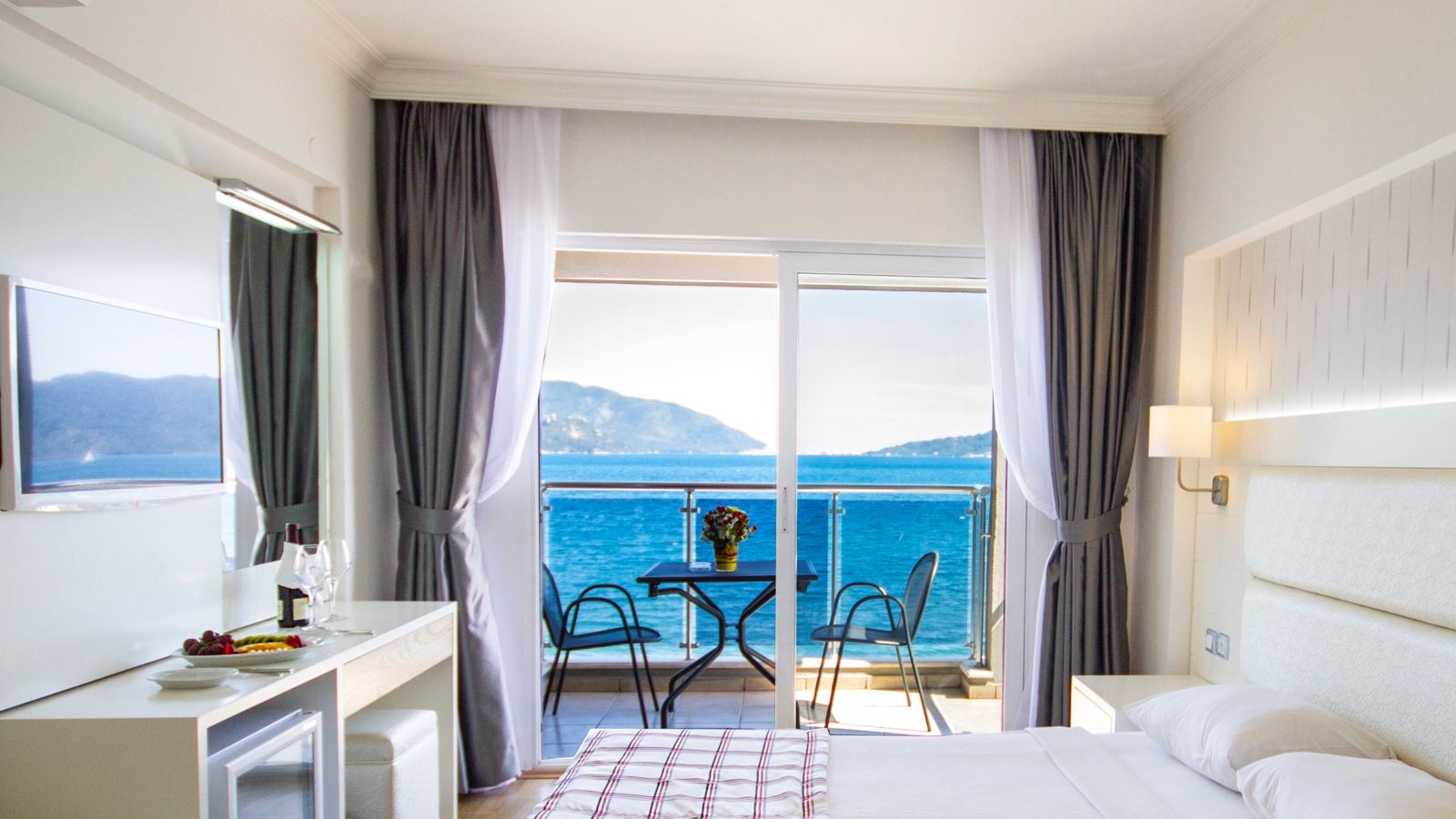 rooms-standard-room-sea-view