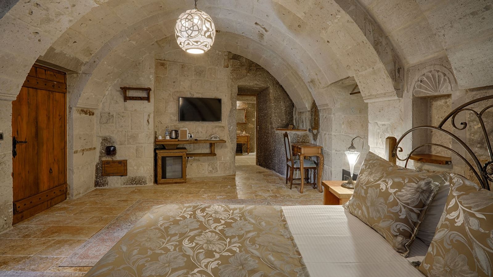 rooms-deluxe-room