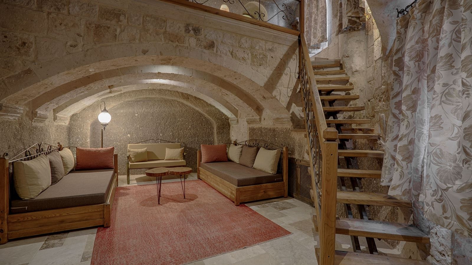rooms-cave-suite
