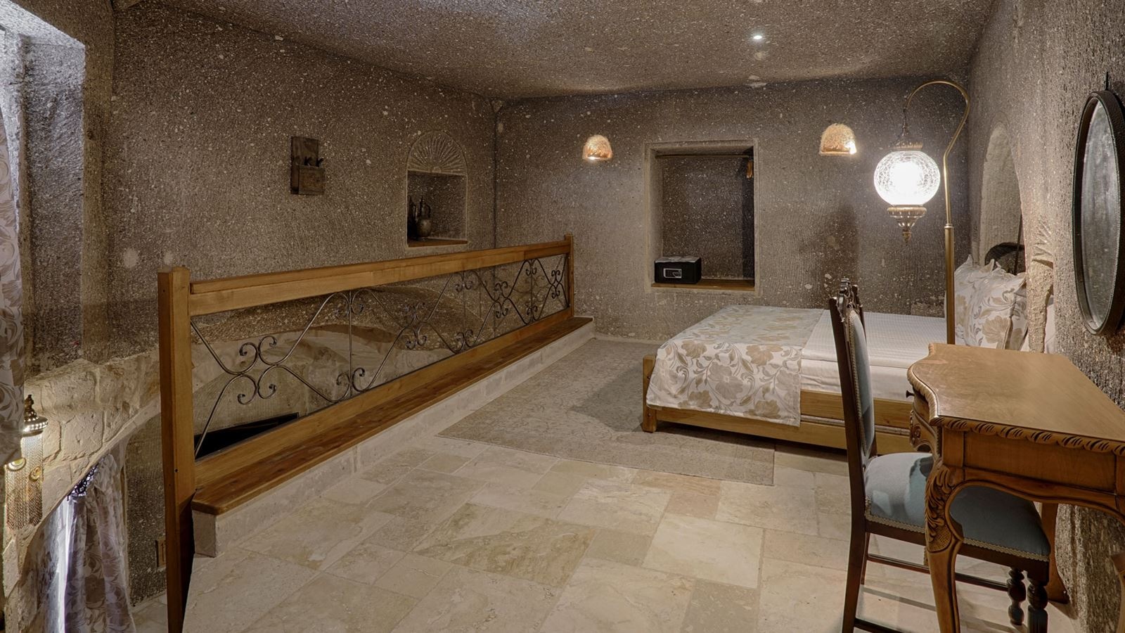 rooms-cave-suite