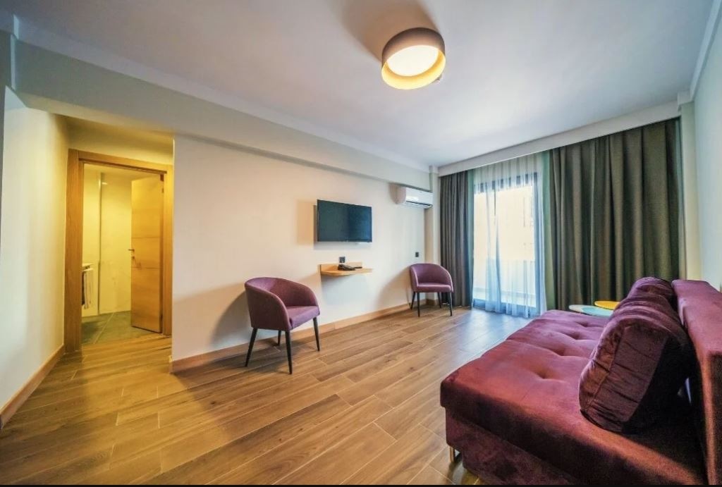 rooms-family-room