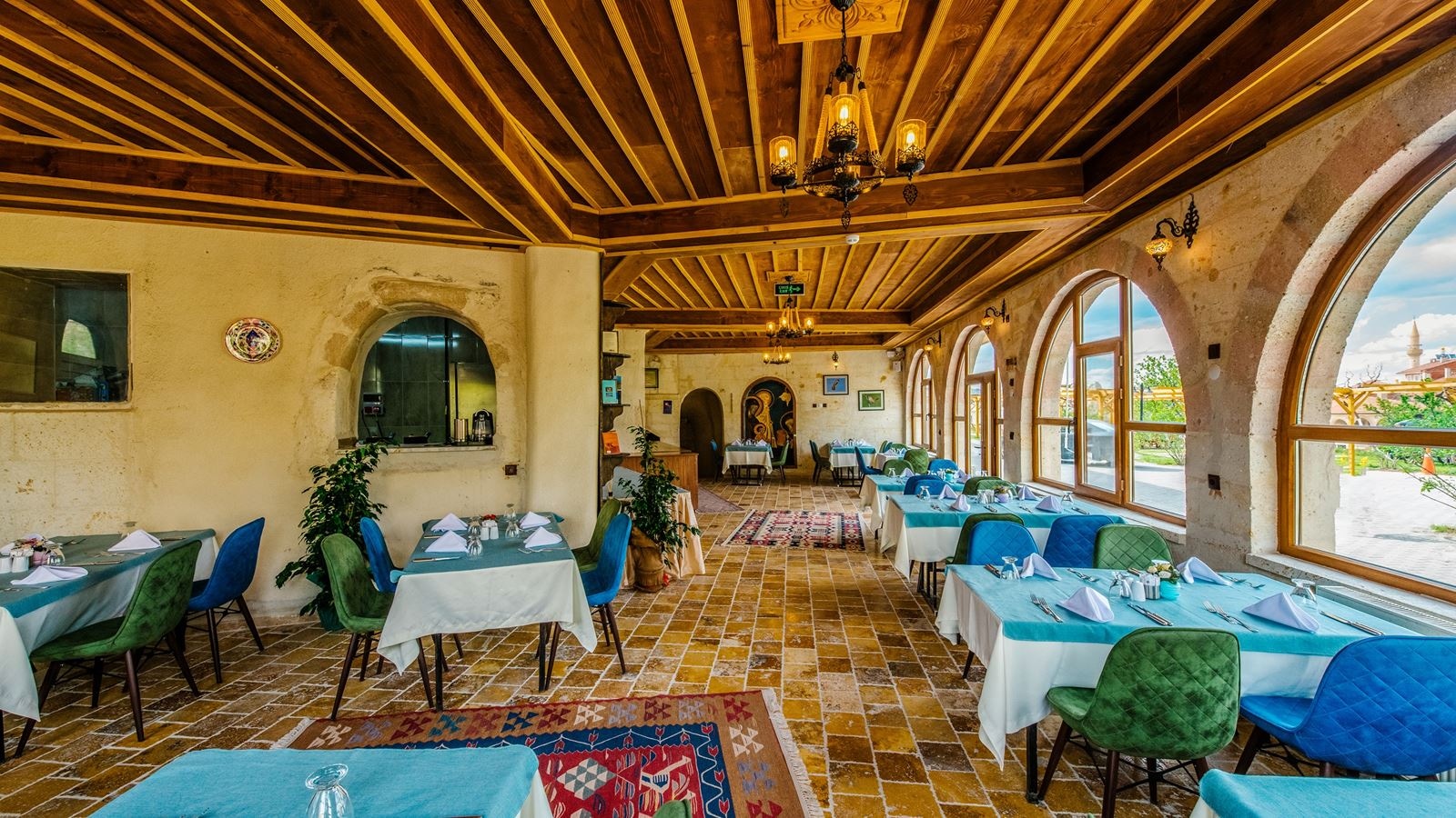 restaurants-main-building