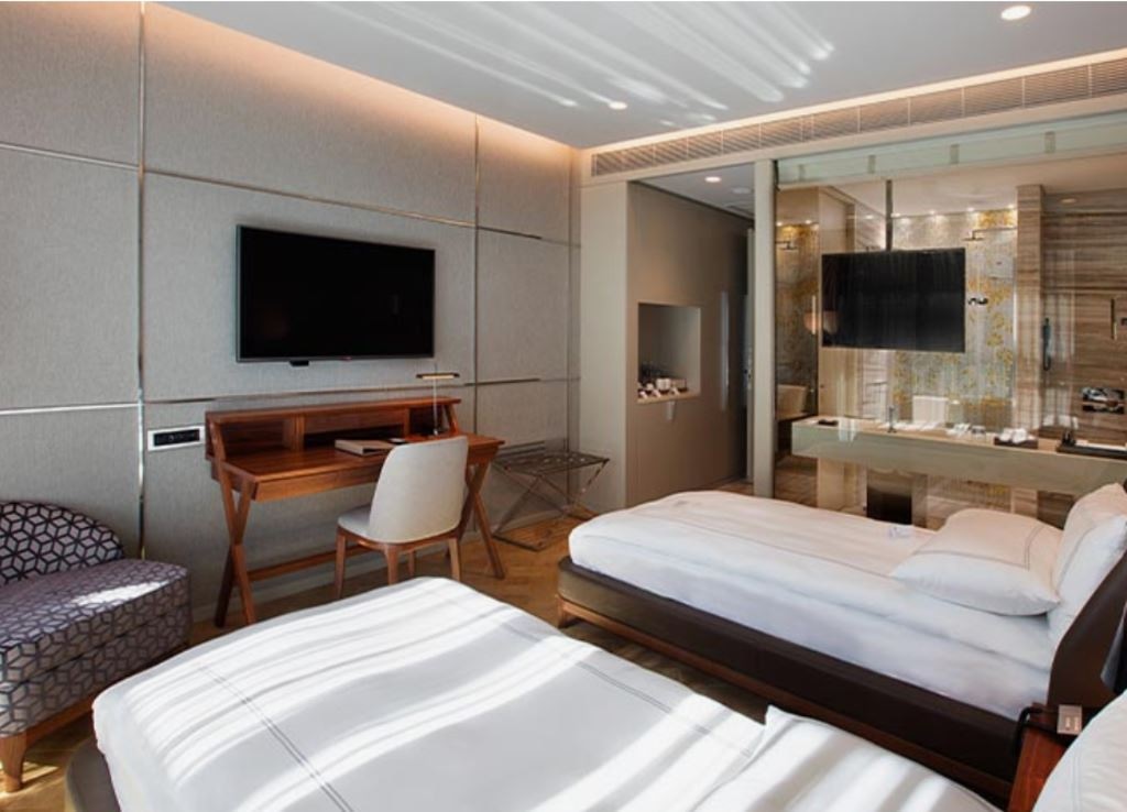 rooms-deluxe-twin-room