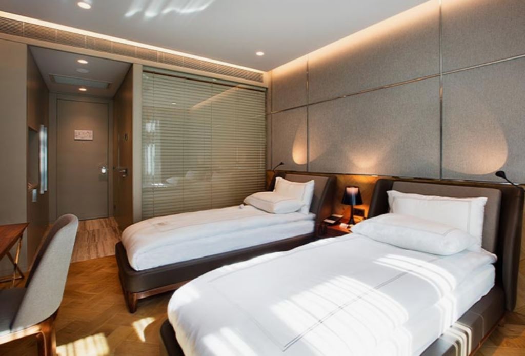 rooms-deluxe-twin-room