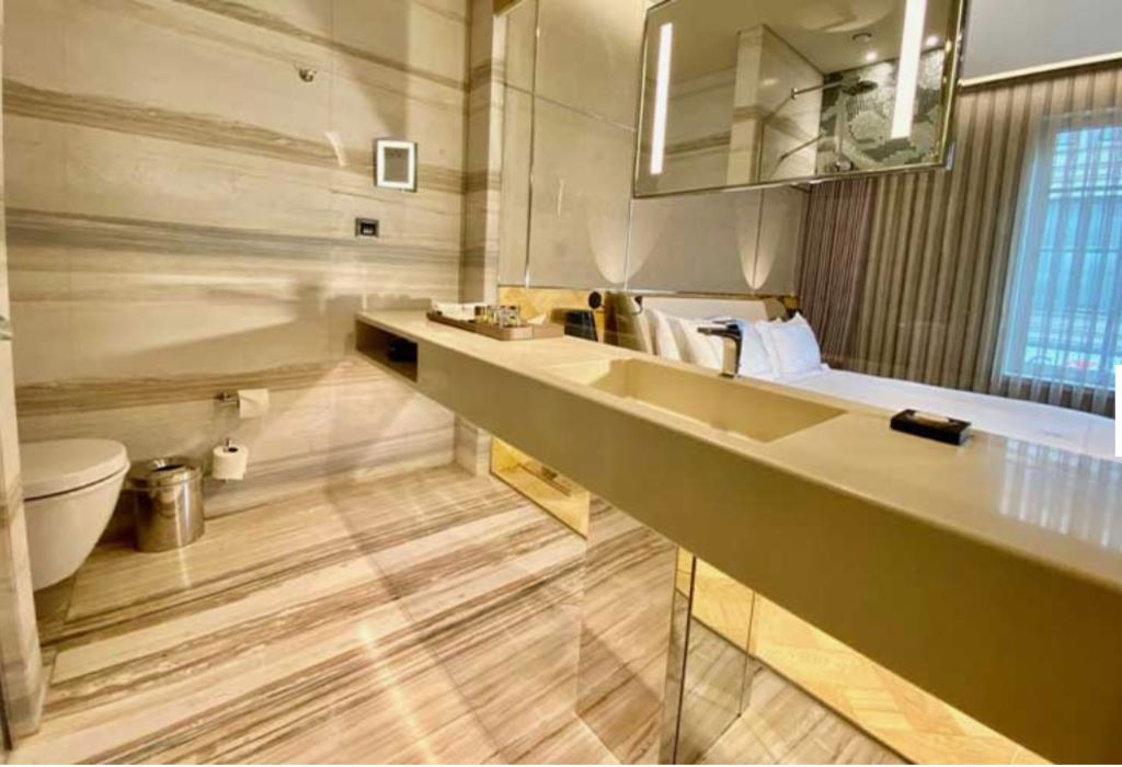 rooms-executive-room